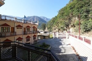 oyo-24319-hotel-geetanjali